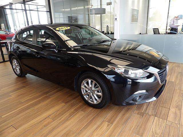 2015 MAZDA Mazda3