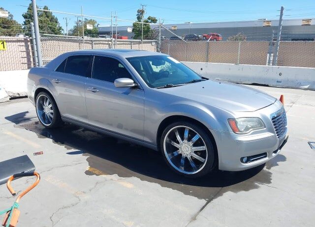 2013 CHRYSLER 300