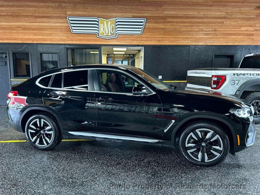 2023 BMW X4