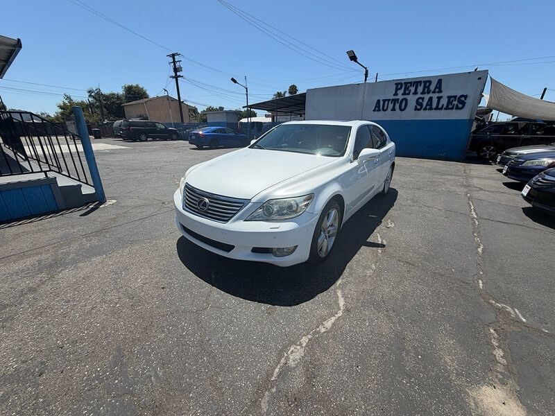 2010 LEXUS LS