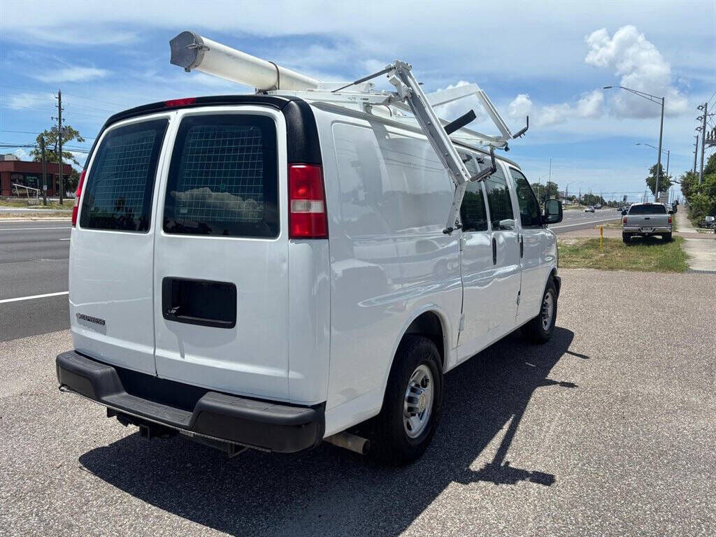 2015 CHEVROLET Express