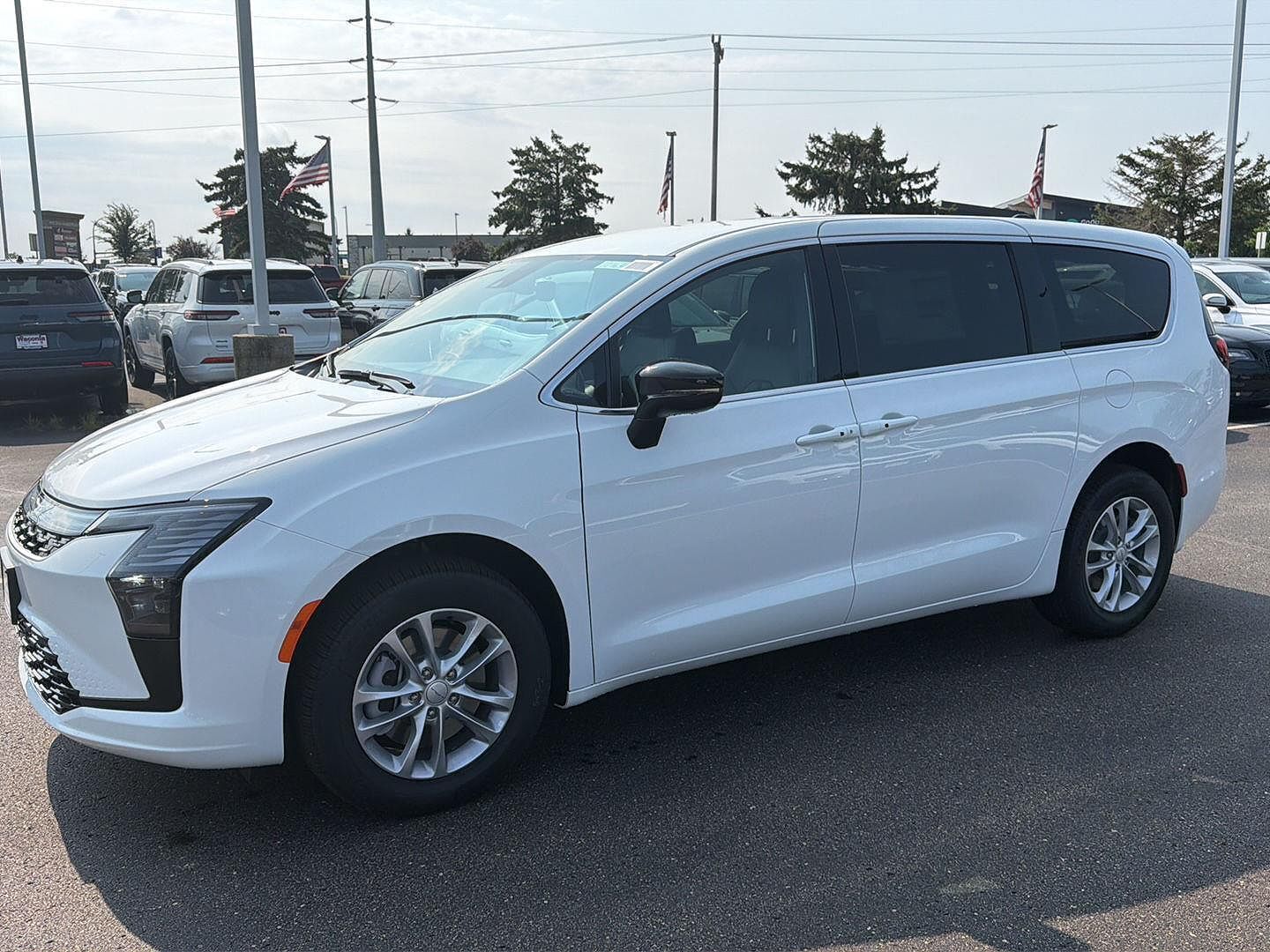 2027 CHRYSLER Pacifica