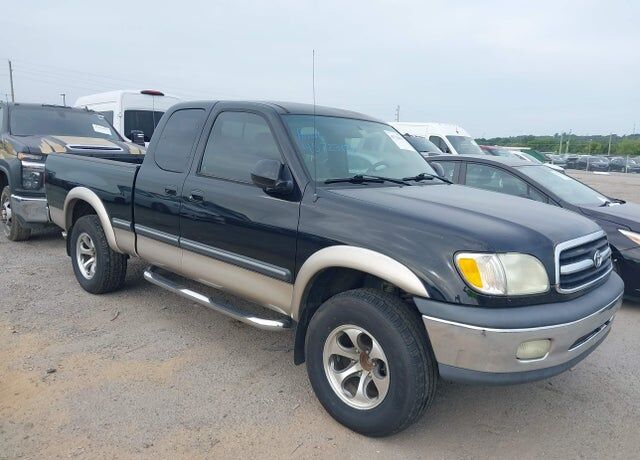 2002 TOYOTA Tundra