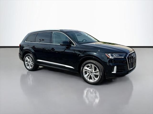 2023 AUDI Q7