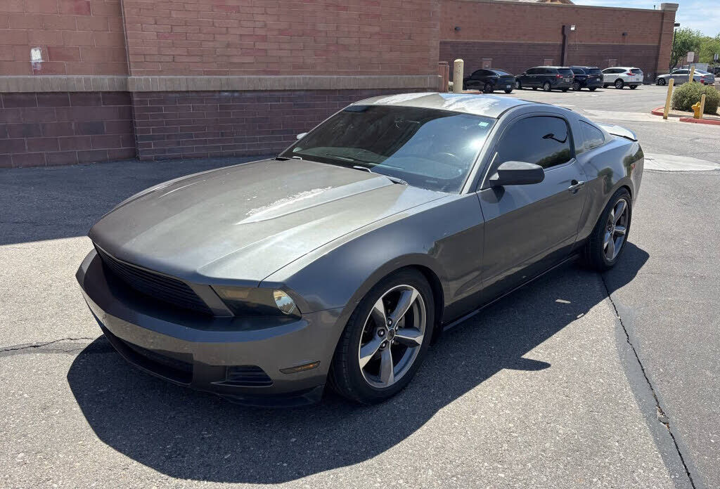 2010 FORD Mustang
