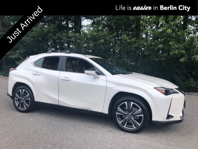 2024 LEXUS UX