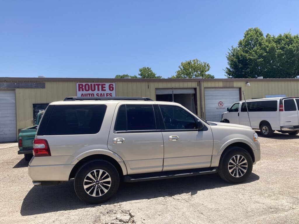 2017 FORD Expedition