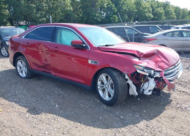 2015 FORD Taurus