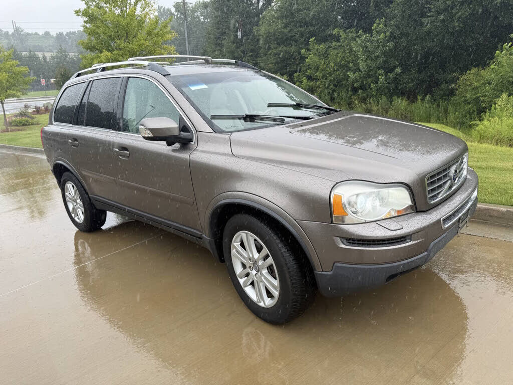 2011 VOLVO XC90