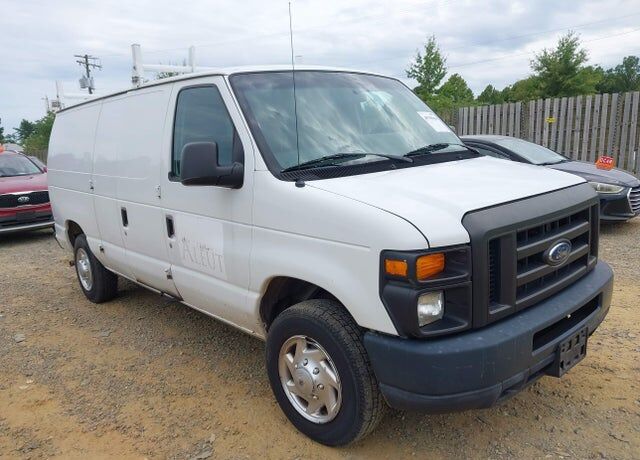 2010 FORD E-150