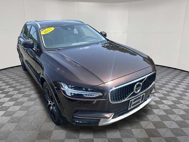 2017 VOLVO V90CC