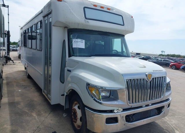 2013 IC BUS PC805