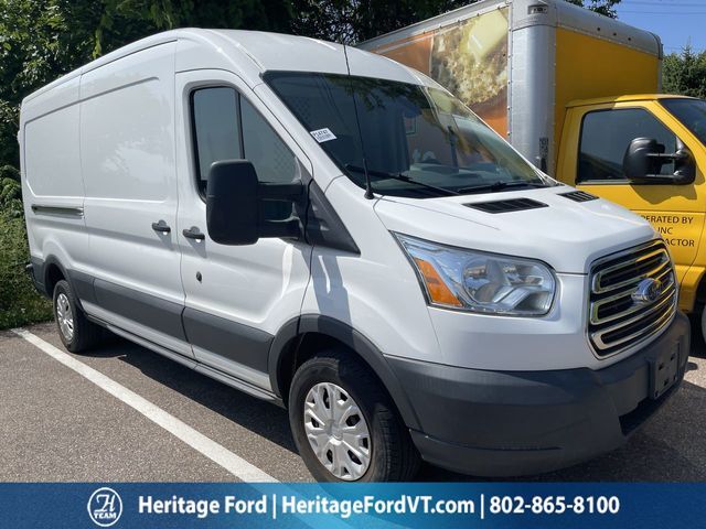 2015 FORD Transit