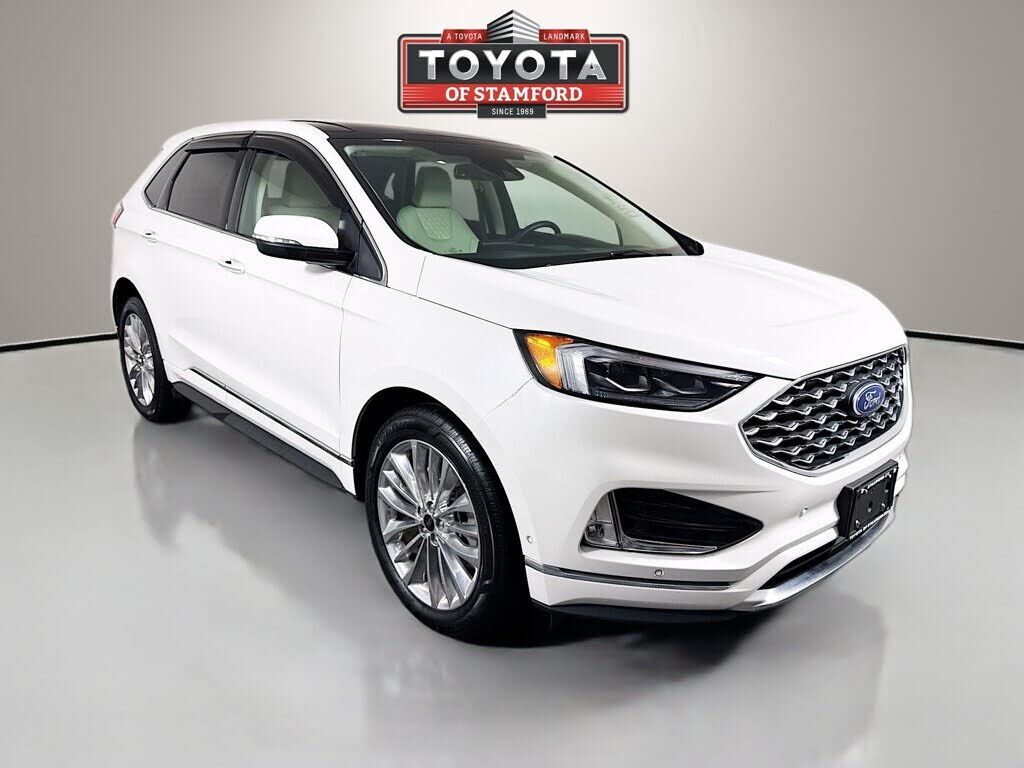 2024 FORD Edge
