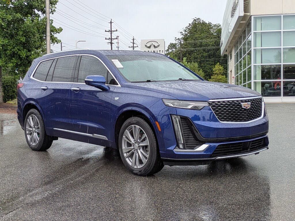 2023 CADILLAC XT6