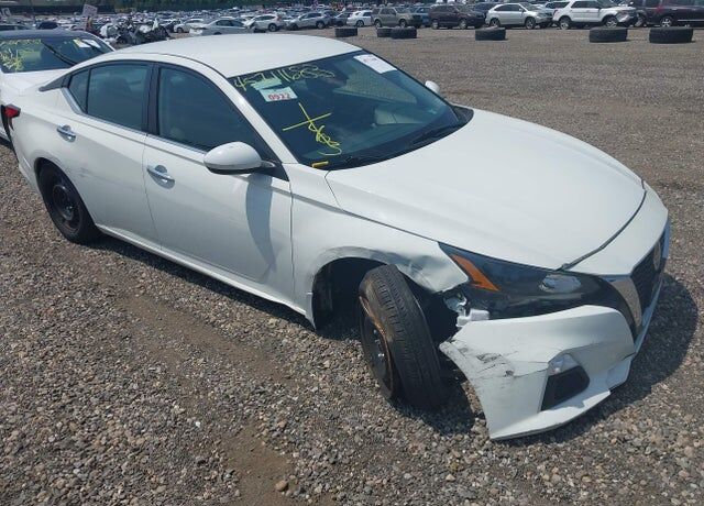 2022 NISSAN Altima