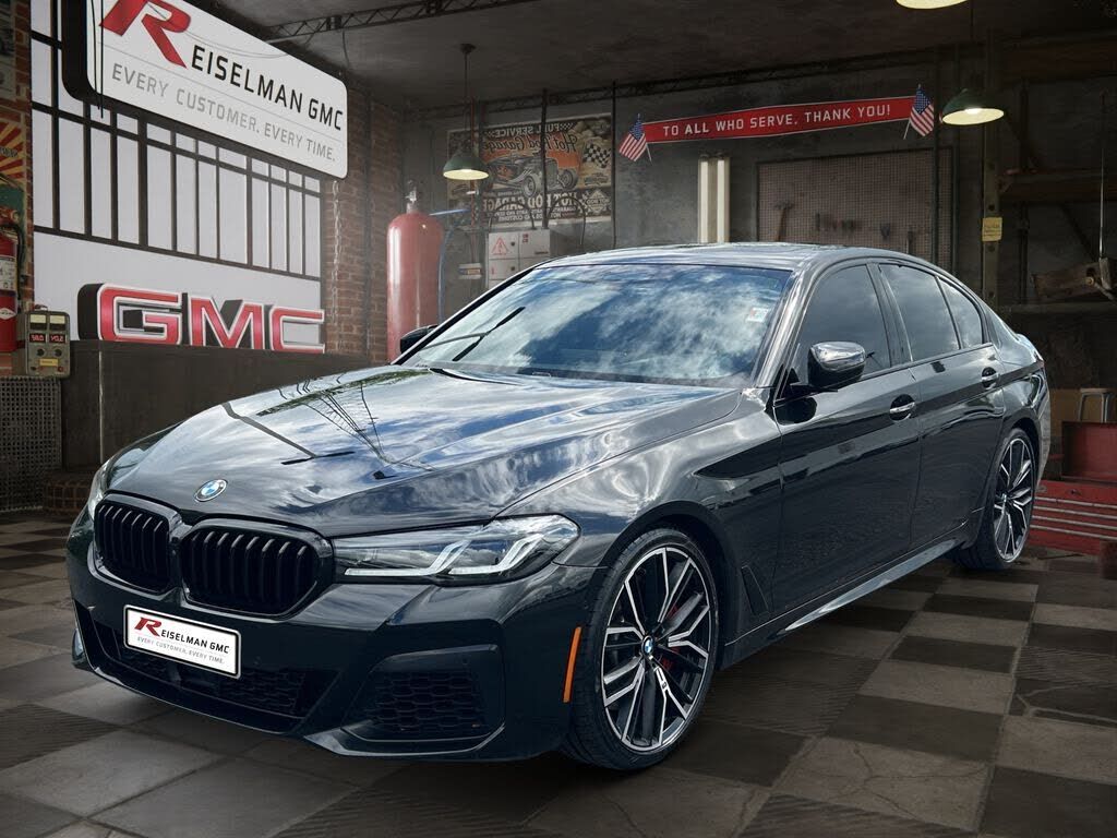 2023 BMW M5