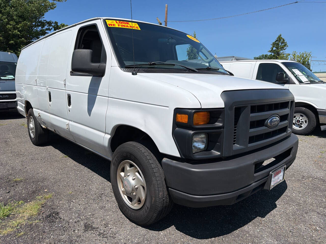 2014 FORD E-250