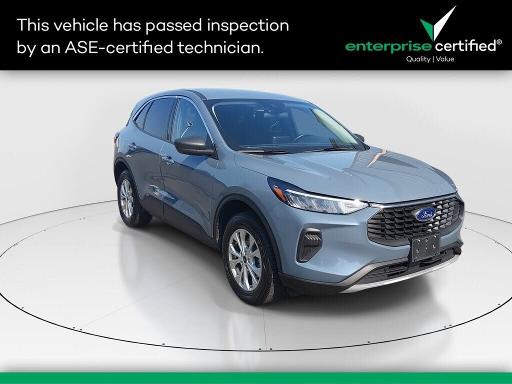2024 FORD Escape