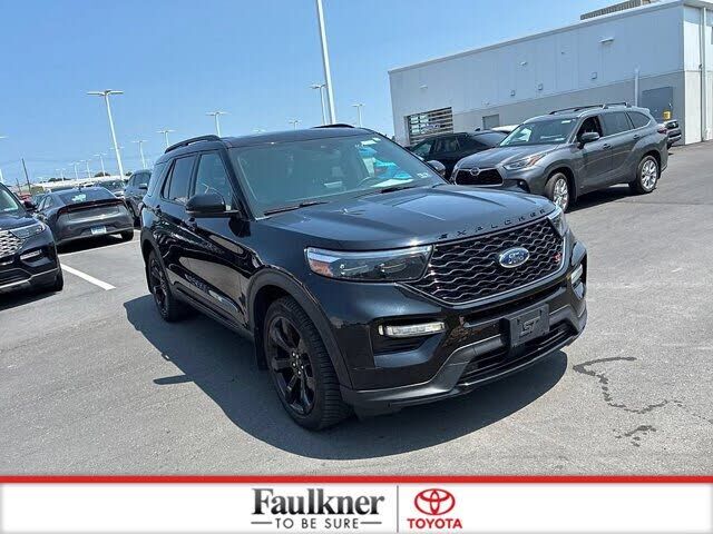 2022 FORD Explorer
