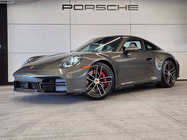 2026 PORSCHE 911