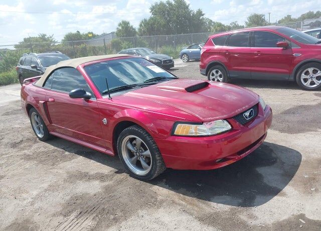 2004 FORD Mustang