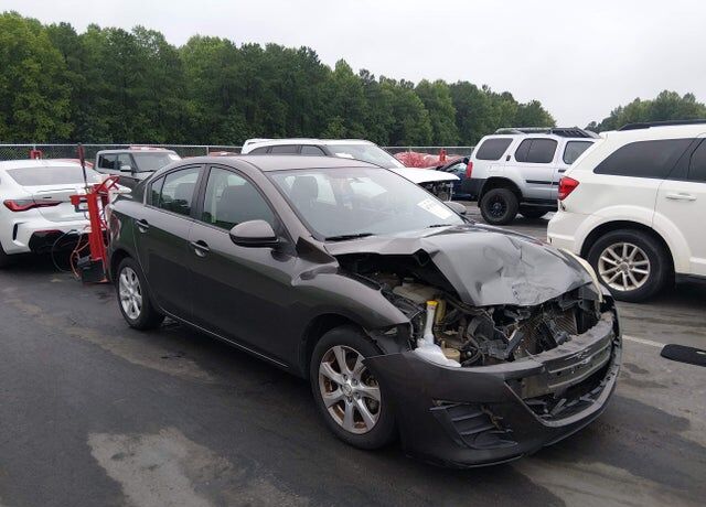 2010 MAZDA Mazda3