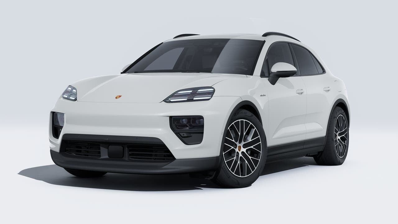 2026 PORSCHE Macan