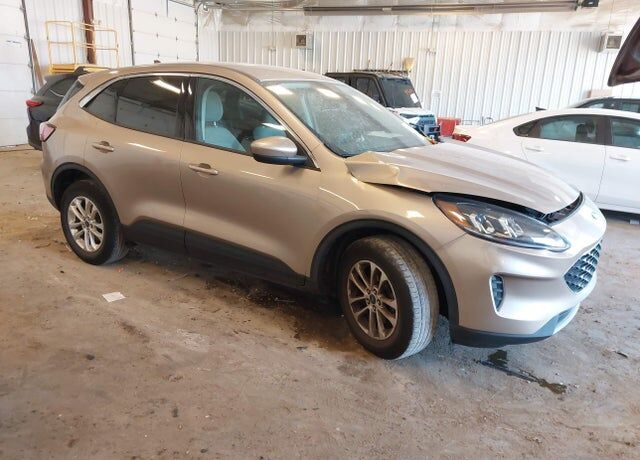 2021 FORD Escape