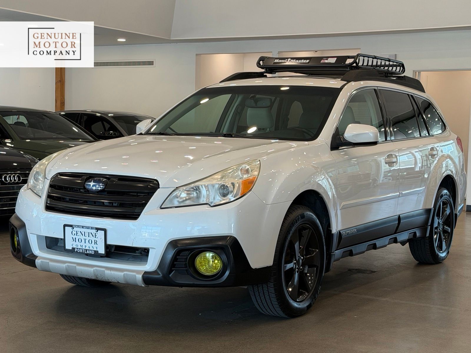 2013 SUBARU Outback