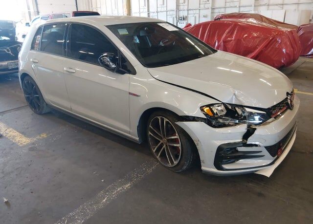 2018 VOLKSWAGEN Golf GTI