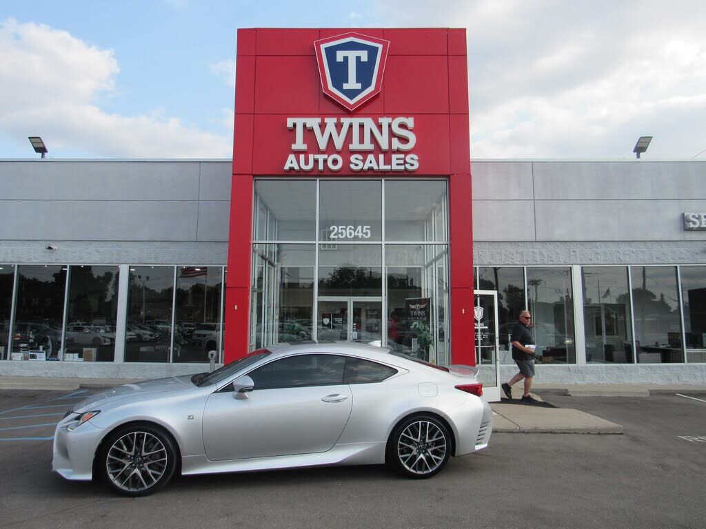 2016 LEXUS RC