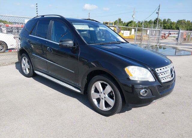 2011 MERCEDES-BENZ M-Class