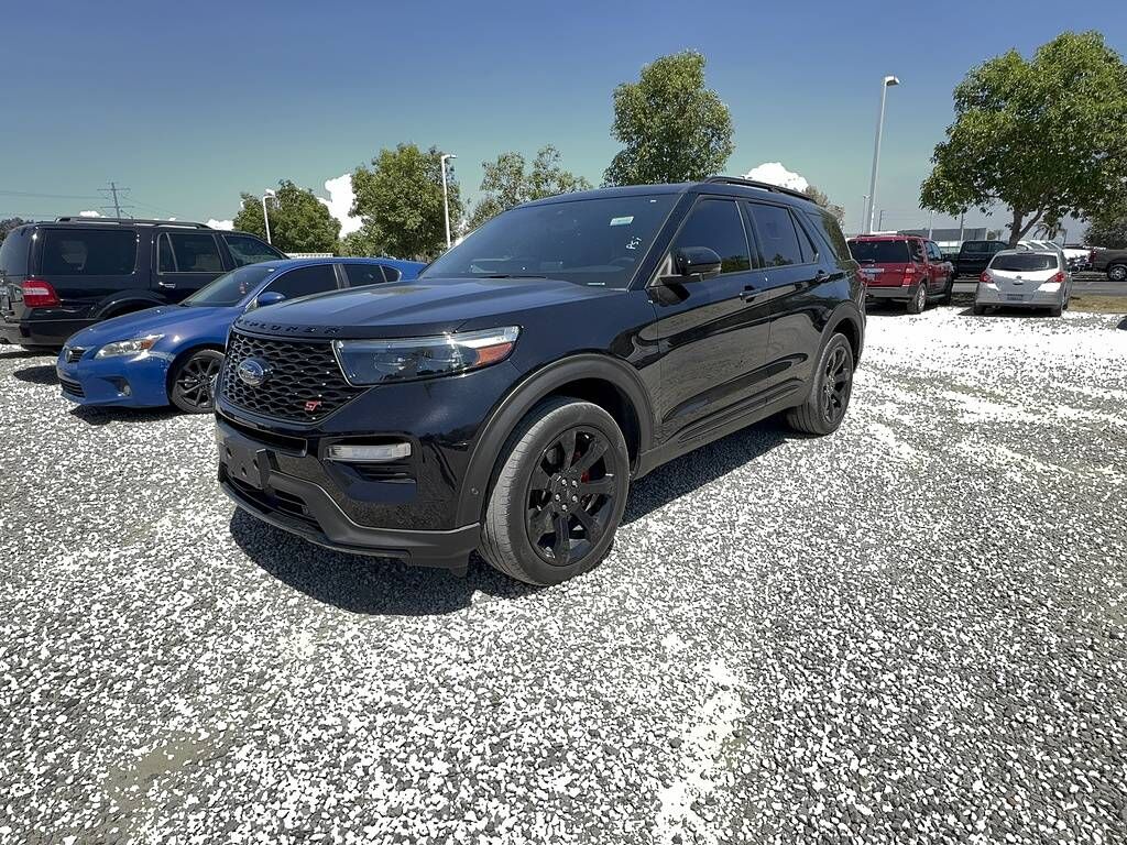 2022 FORD Explorer