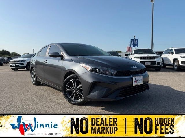 2023 KIA Forte