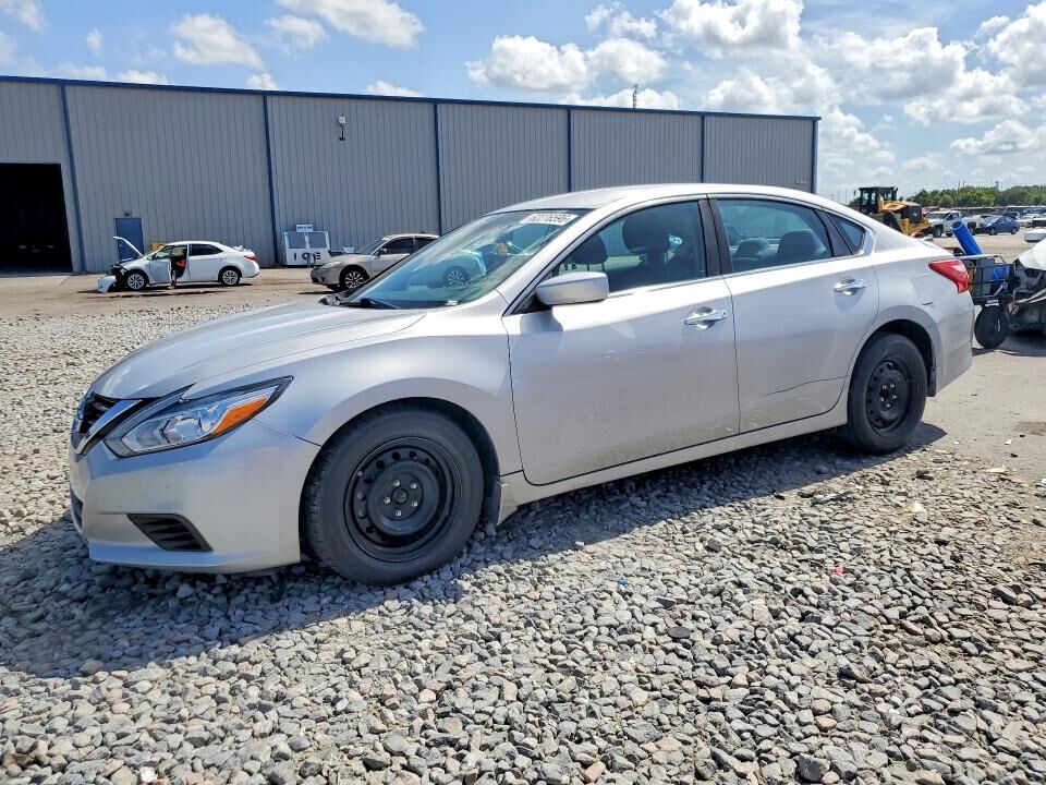 2016 NISSAN Altima