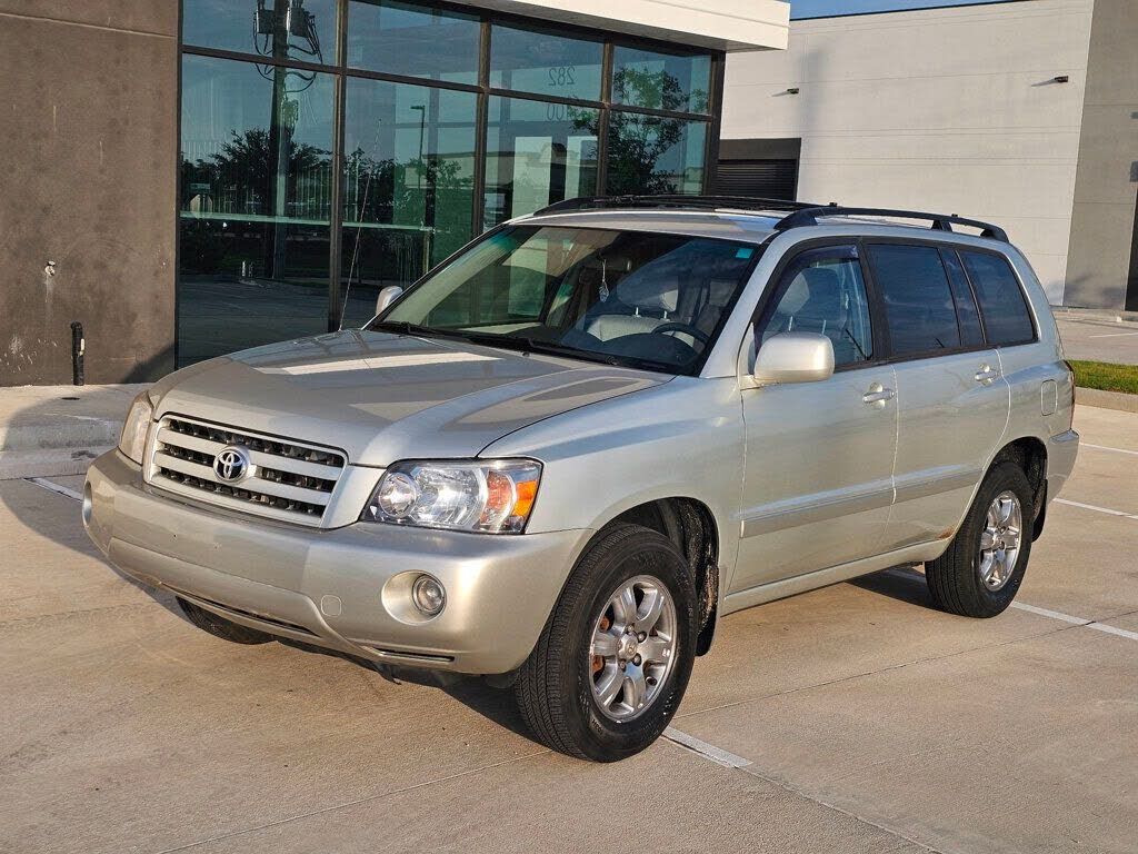 2004 TOYOTA Highlander