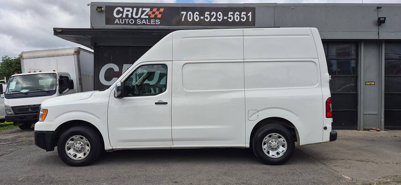 2017 NISSAN NV