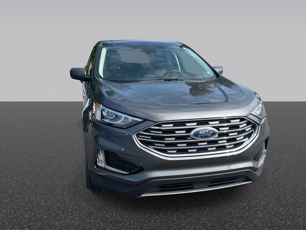 2022 FORD Edge