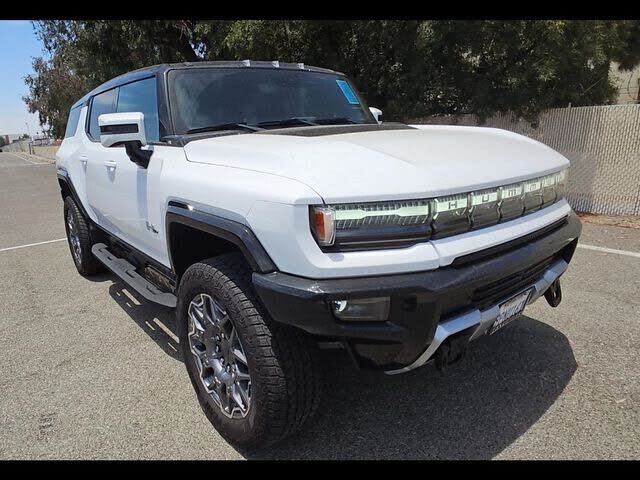 2024 GMC Hummer EV SUV