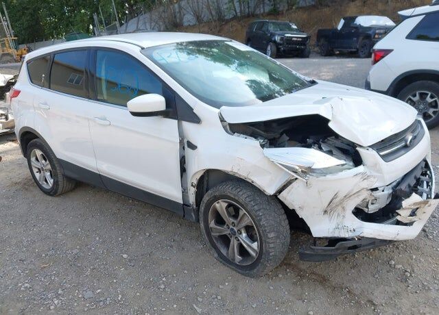 2016 FORD Escape