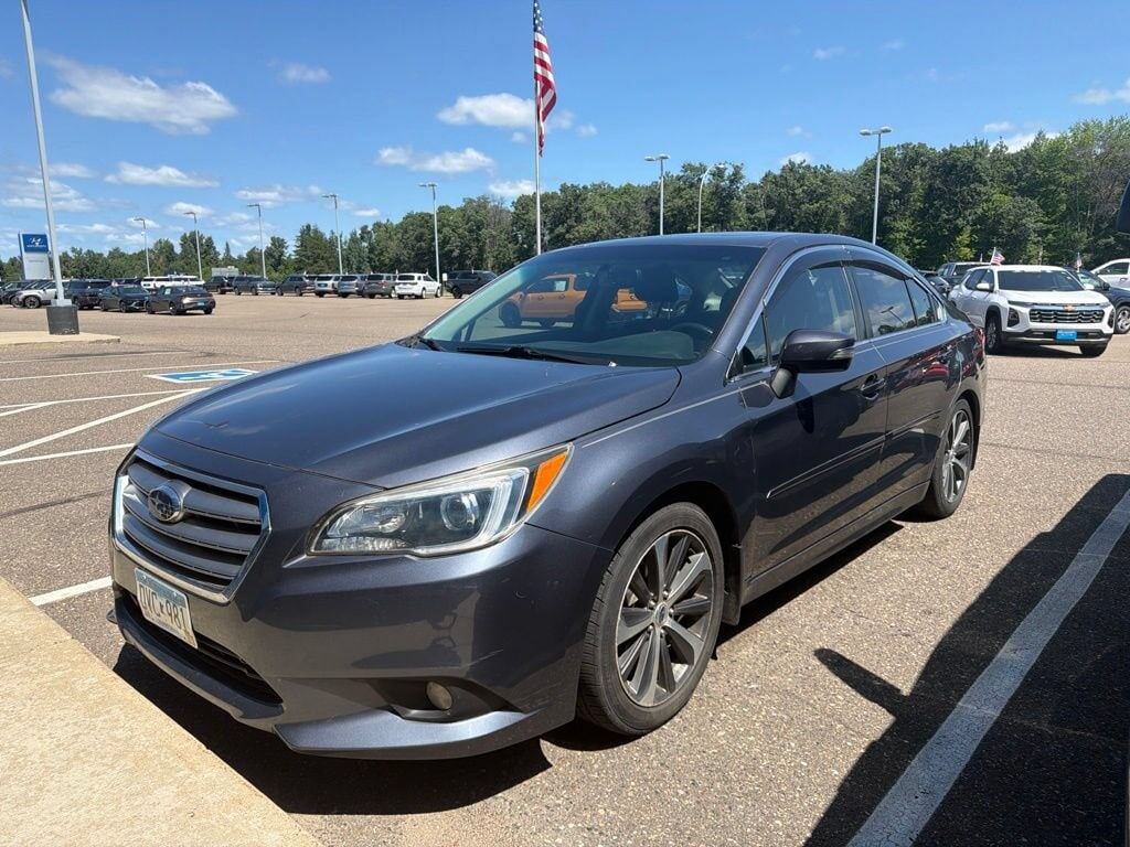 2015 SUBARU Legacy