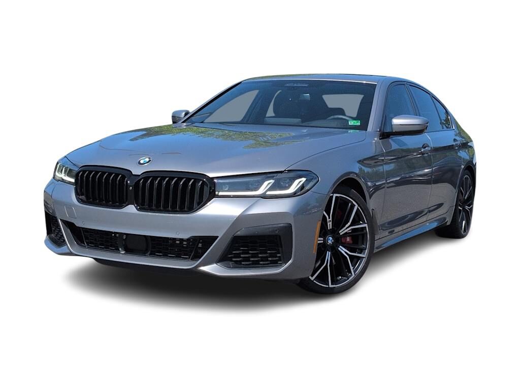 2023 BMW M5