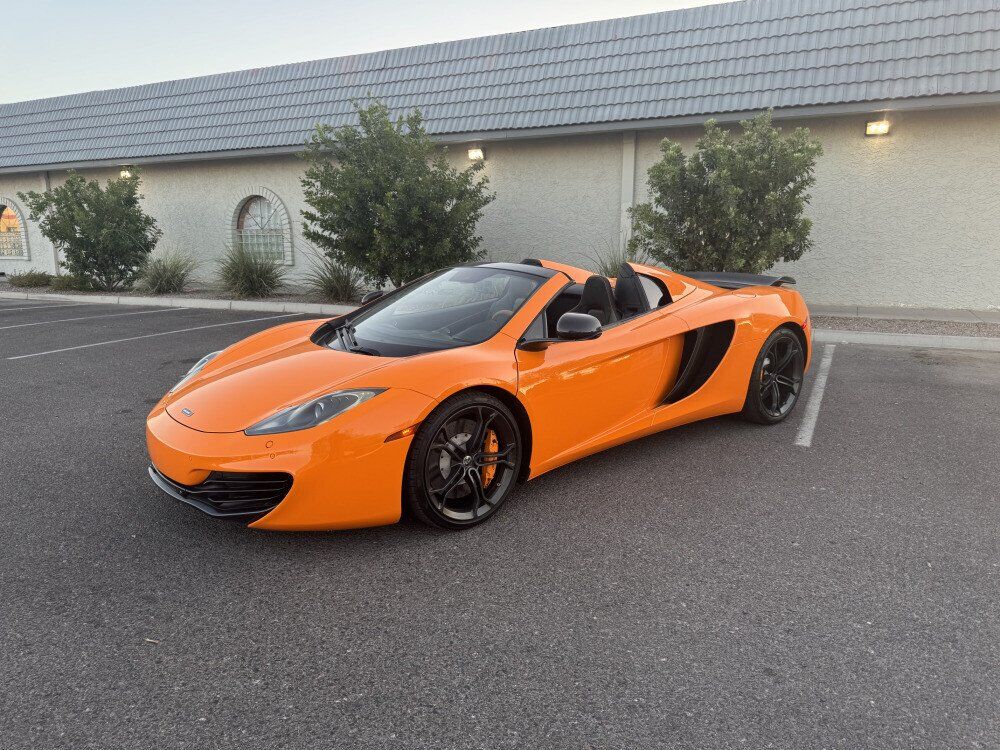 2013 MCLAREN MP4-12C