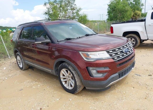 2016 FORD Explorer