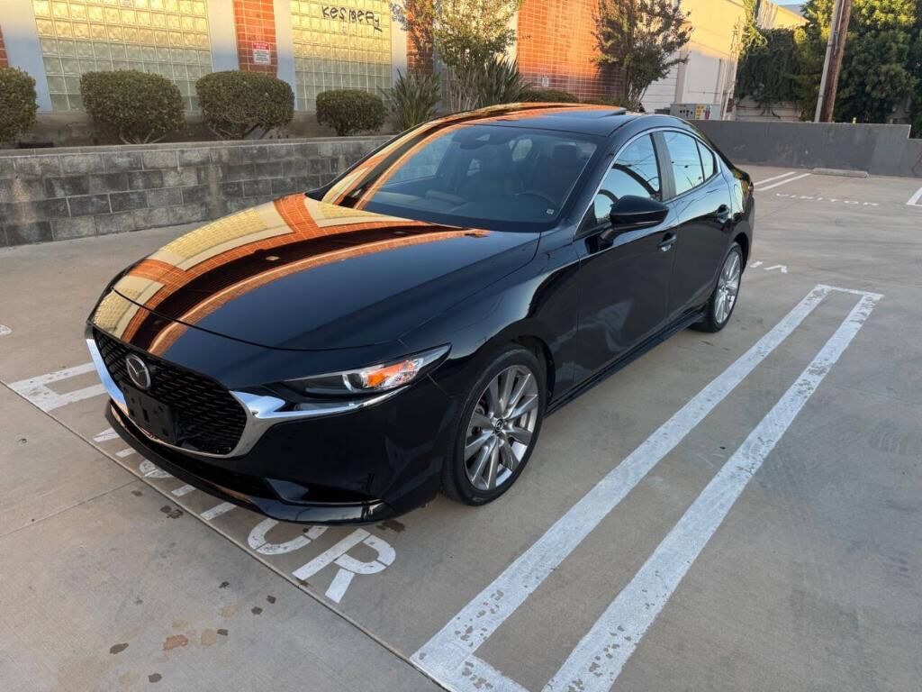 2022 MAZDA Mazda3