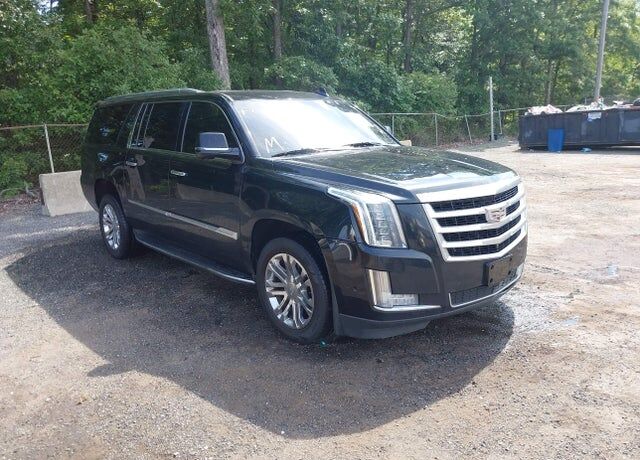 2019 CADILLAC Escalade ESV