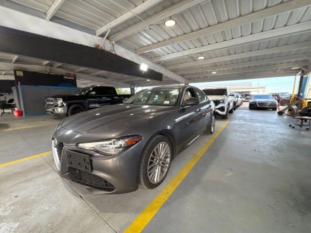 2020 ALFA ROMEO Giulia