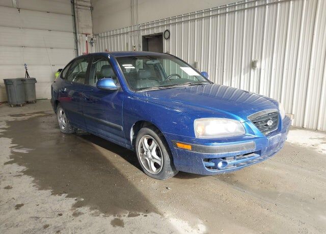 2005 HYUNDAI Elantra