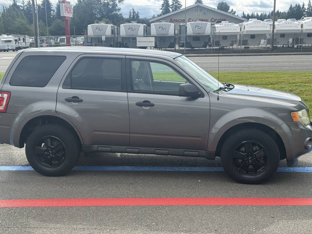 2010 FORD Escape